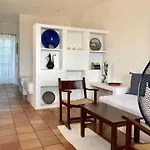 Aparthotel Alkyonis