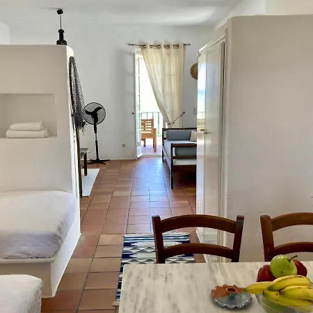 Aparthotel Alkyonis 3*