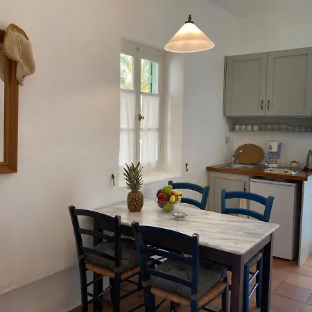 Aparthotel Alkyonis