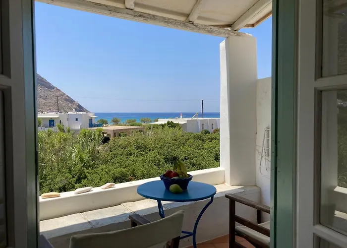 Alkyonis 카마레스