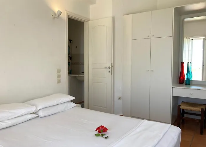 Alkyonis 3* 카마레스