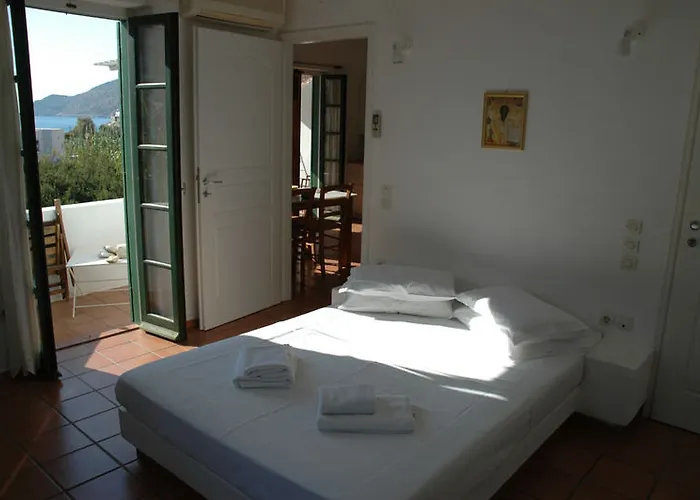 Alkyonis 아파트호텔 3*