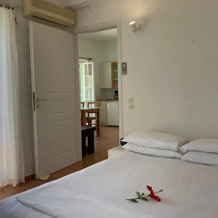 Alkyonis 3* Καμάρες