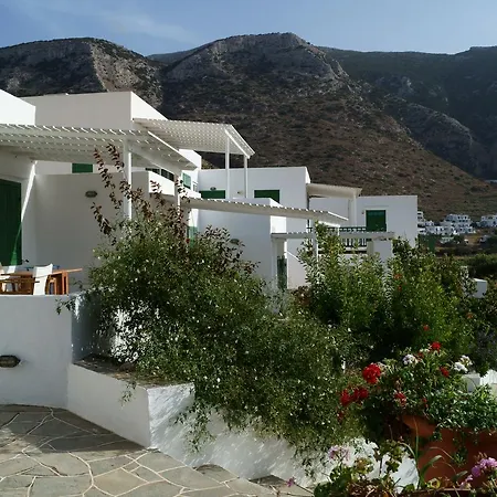 Ξενοδοχείο με διαμερίσματα Alkyonis 3*