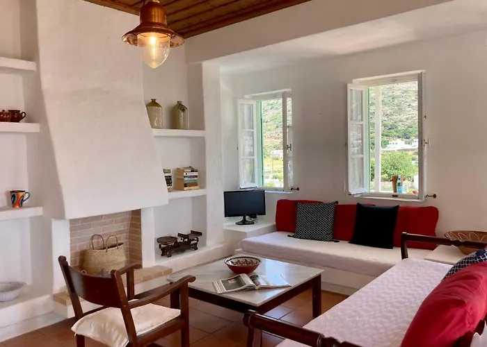 Alkyonis 3* קאמארי