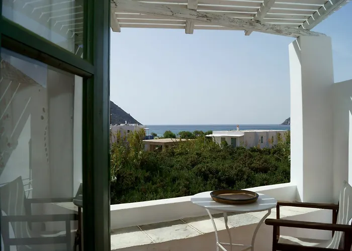 Alkyonis מלון דירות 3*